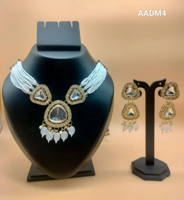 Designer Kundan Choker Necklaces For Girls