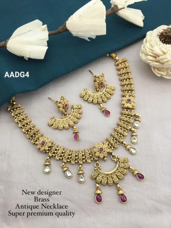 Woman Needs the High Gold Plated Jewellery Set